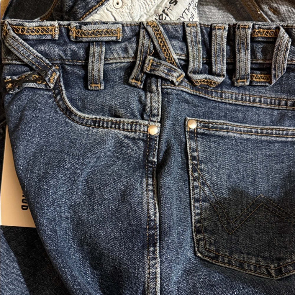Wrangler Staud Collab Women's Cropped Boot Cut Jeans in Indigo Blue size 28 - Picture 4 of 11